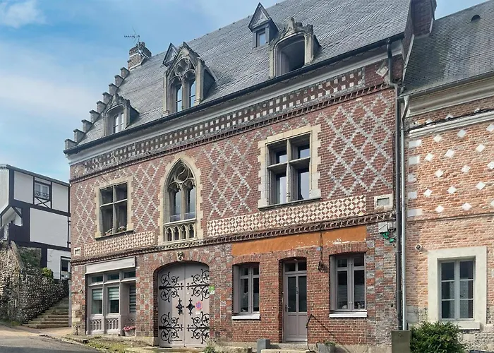 1 Bedroom In La Bataille Holiday home Arques-la-Bataille