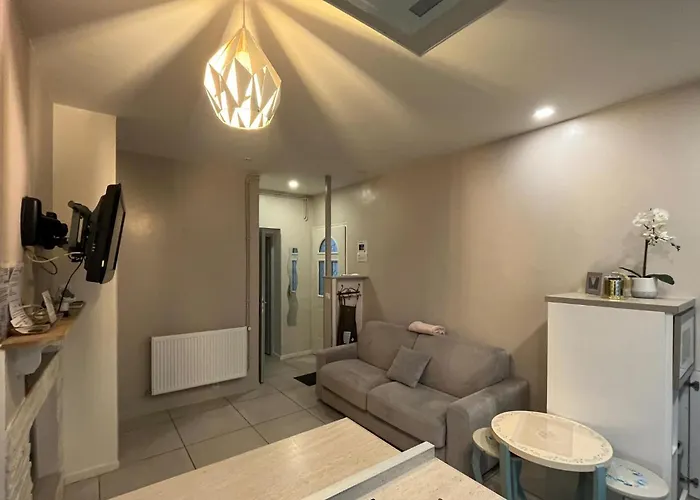 1 Bedroom In La Bataille *